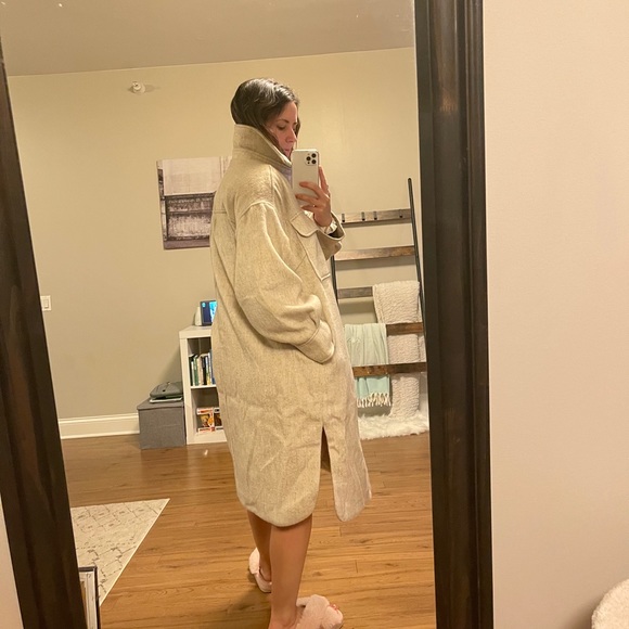 H&M long shacket - Picture 6 of 6